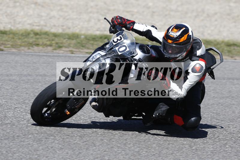 /07 09.04.2026 Cornu Master School ADR/Gruppe blau/30